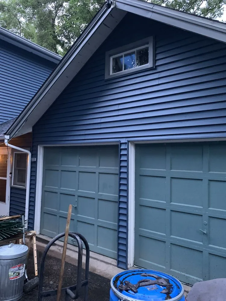 Slide of Buzz Home Pros