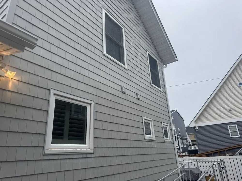 Slide of Buzzworthy Roofing & Siding