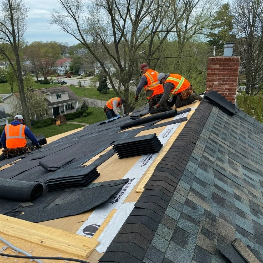 Slide of Buzzworthy Roofing & Siding