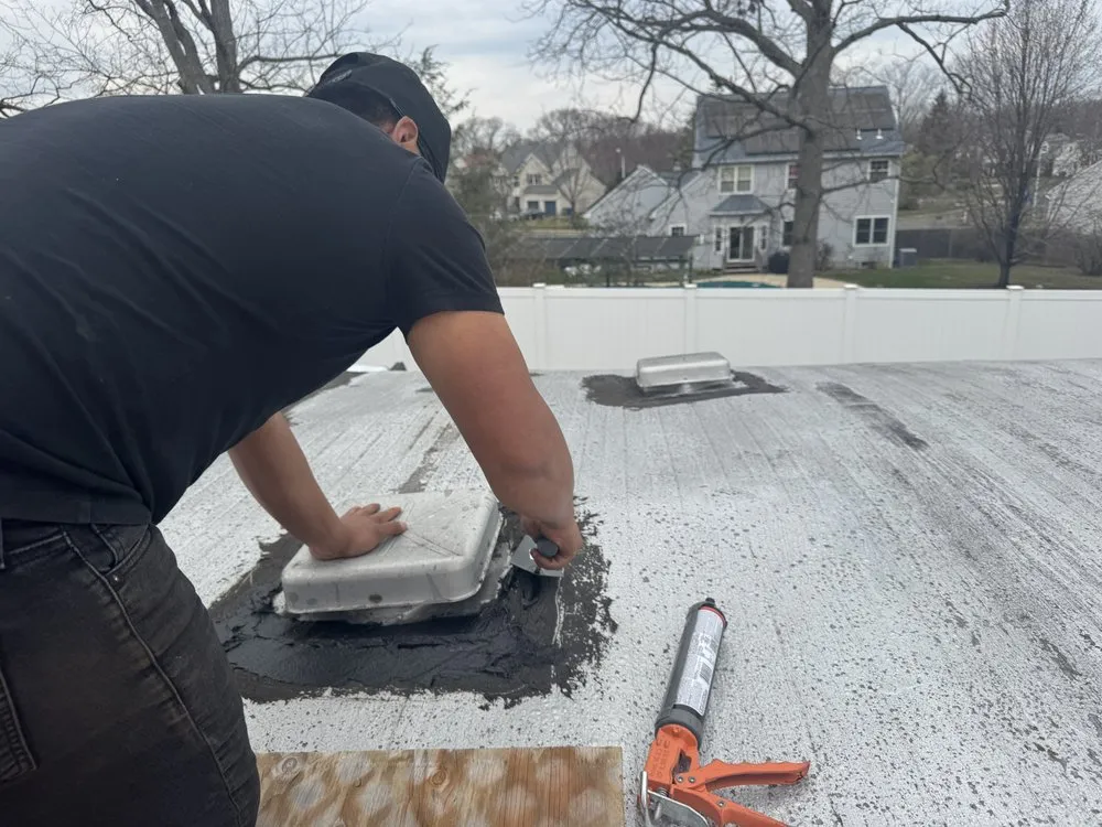 Slide of Buzzworthy Roofing & Siding