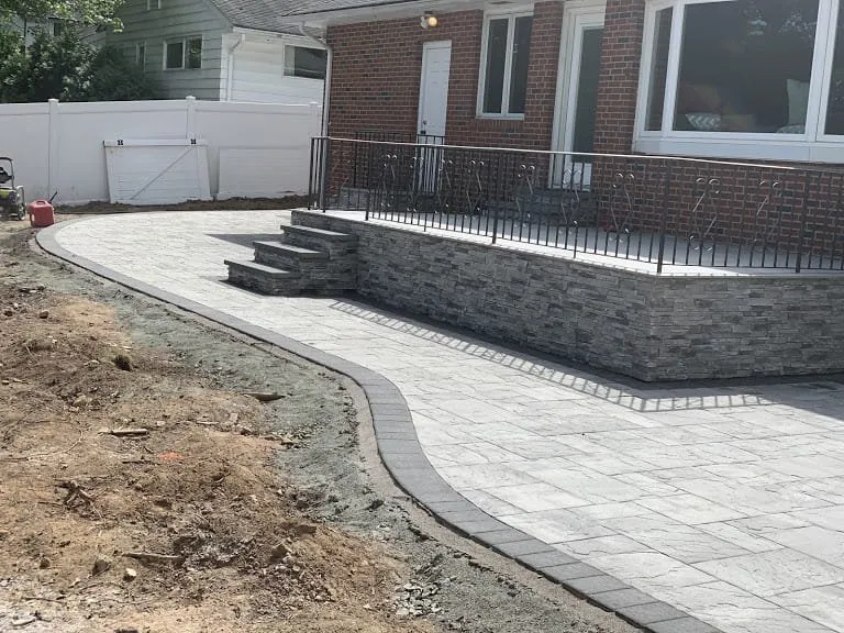 Slide of Bw General Construction