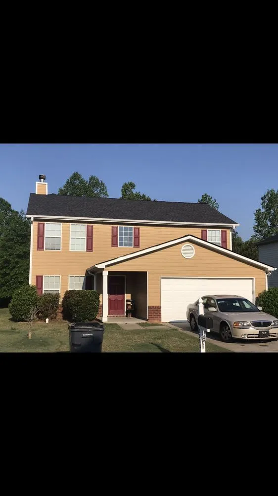 Slide of B&W Roofing & Gutters