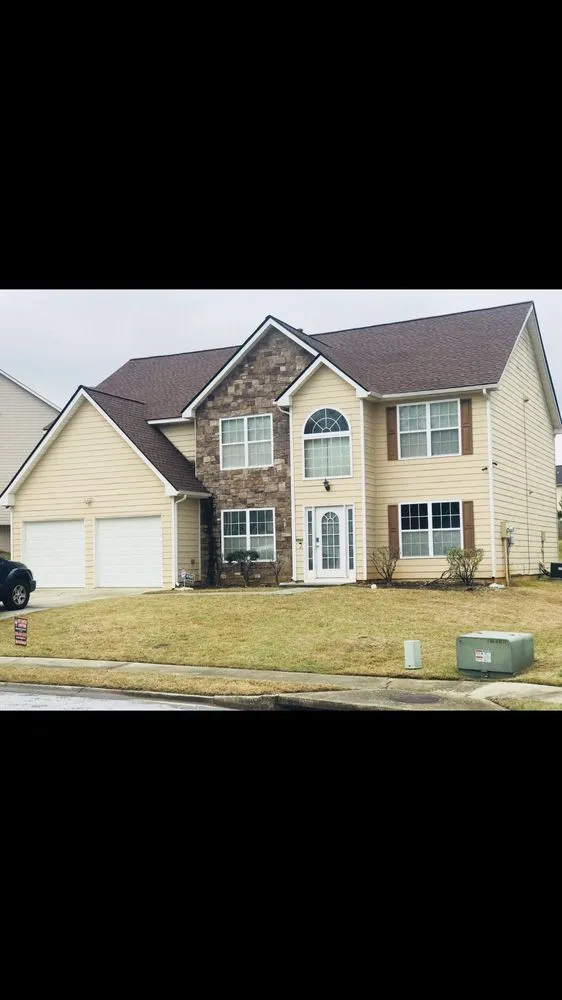 Slide of B&W Roofing & Gutters