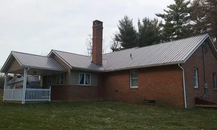 Top-rated storm damage roof repair in Killbuck, OH - Byler Bro's Construction