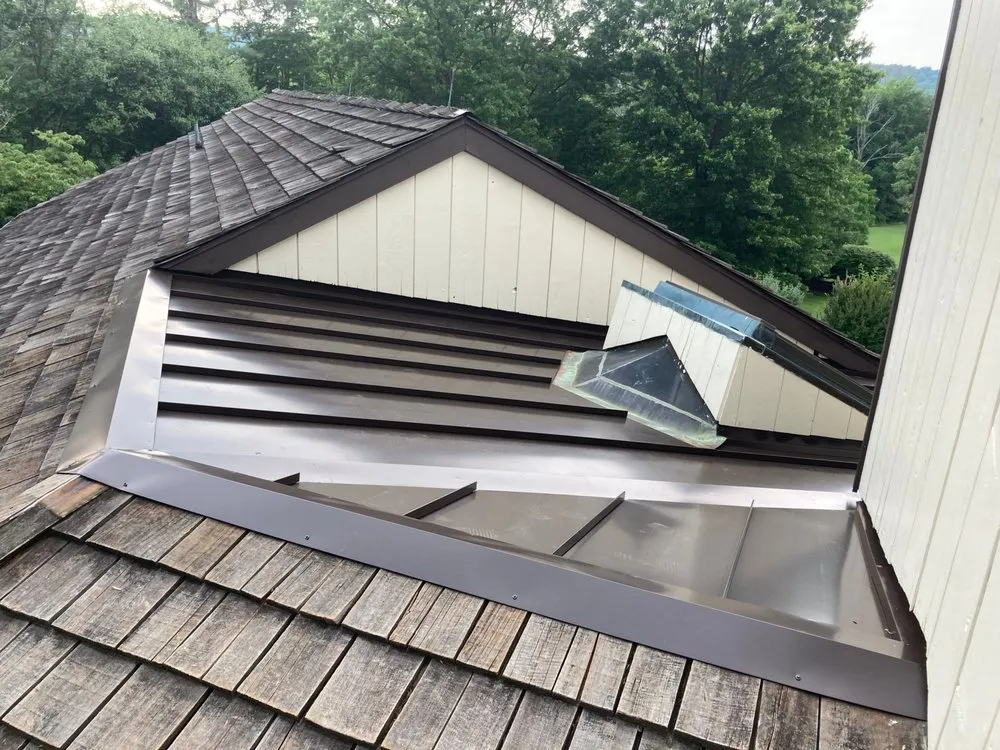 Slide of Byler Build