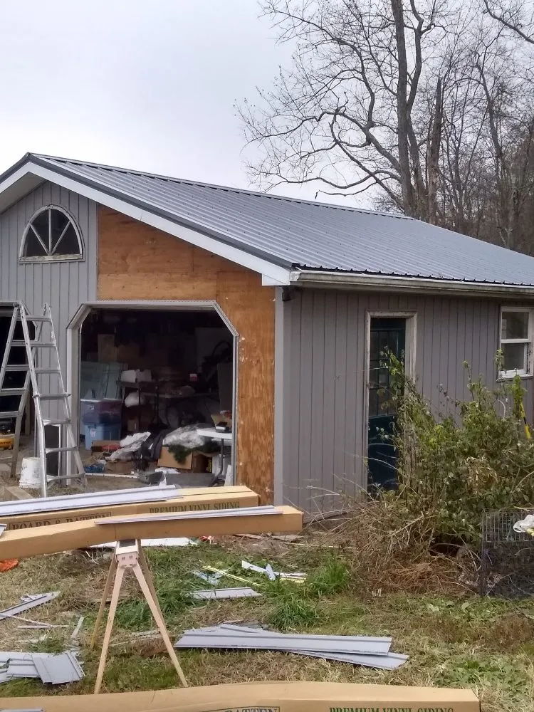 Professional roof repair in Glen Campbell, PA by Byler's Commercial Roofing