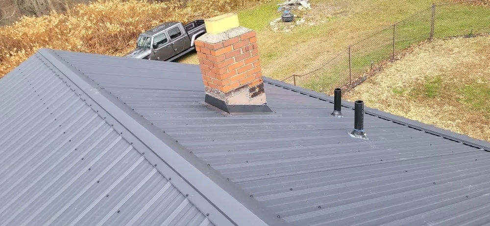Licensed roof installation in Boyers, PA - Bylers Construction