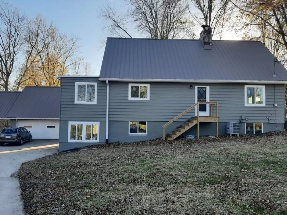 Licensed shingle roofing service experts serving Elkland, MO - Byler's Roofing Restoration
