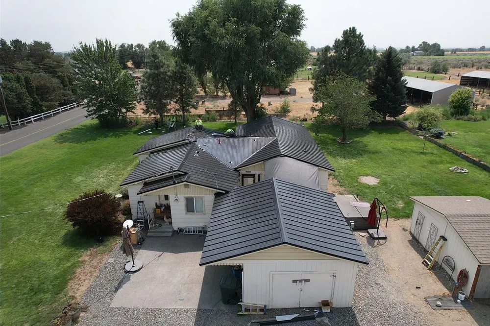 Slide of C & C Construction Services