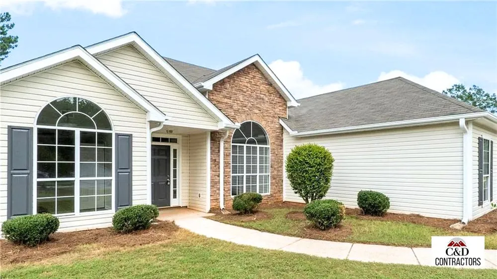 Slide of C & D Contractors