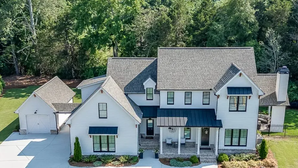 Slide of C & D Contractors