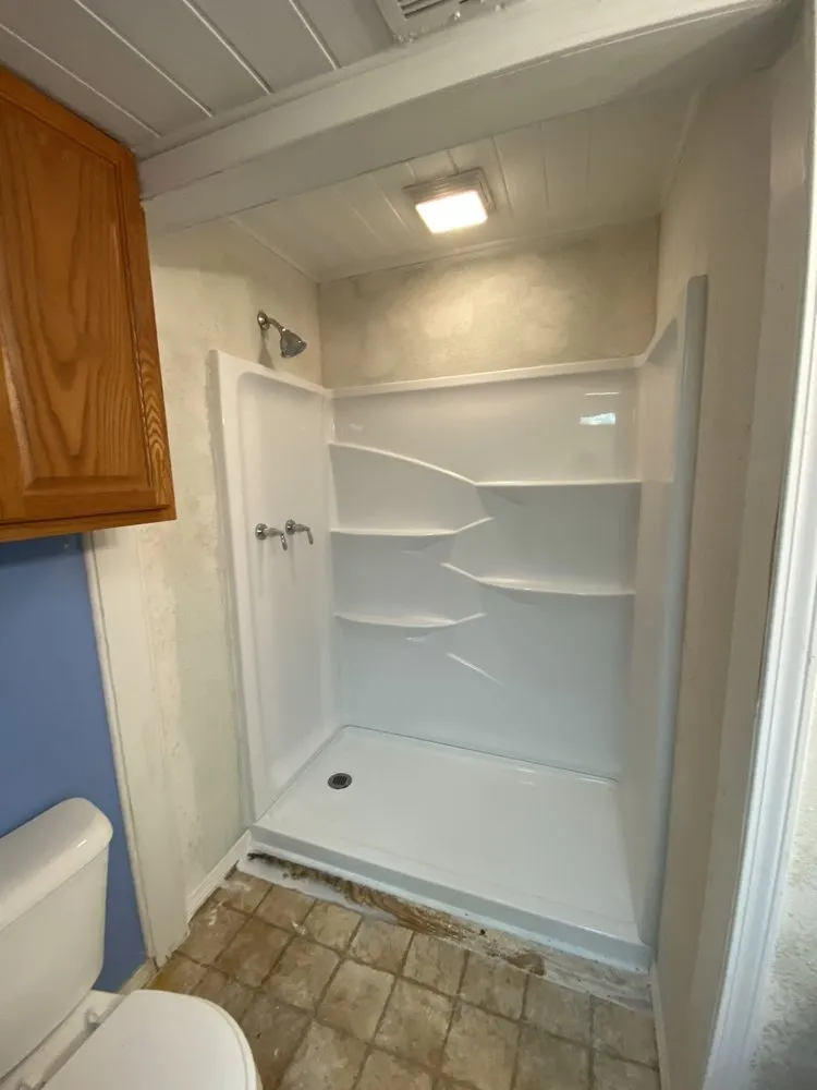 Slide of C & D Roofing and Construction