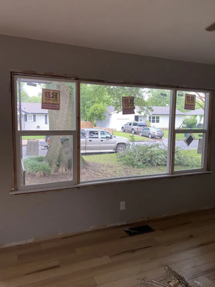 Slide of C & D Roofing and Construction