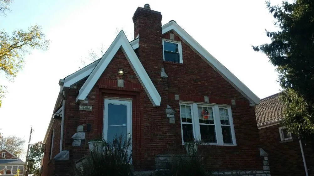Expert roof installation experts serving St. Charles, MO - C & H Roofing and Construction
