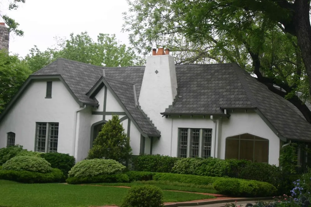 Local roof replacement for fast service across St. Charles, MO - C & H Roofing and Construction