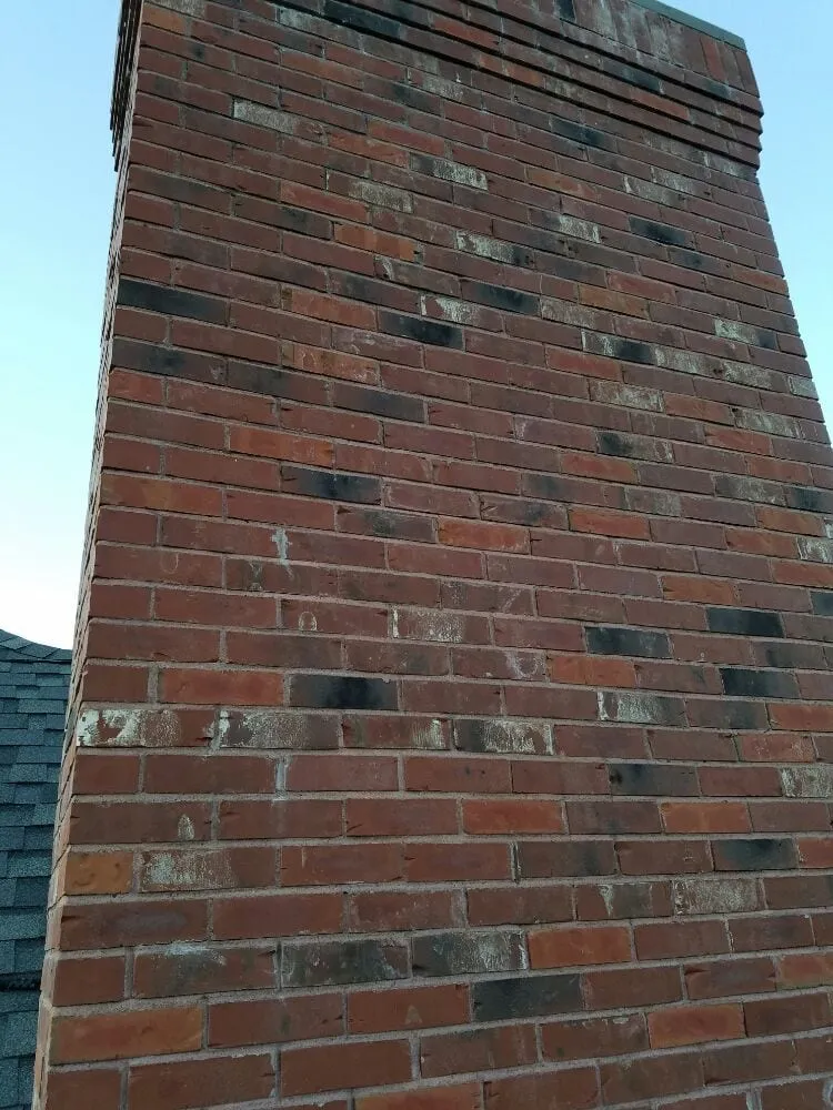 Top-rated roof leak repair in St. Charles, MO - C & H Roofing and Construction