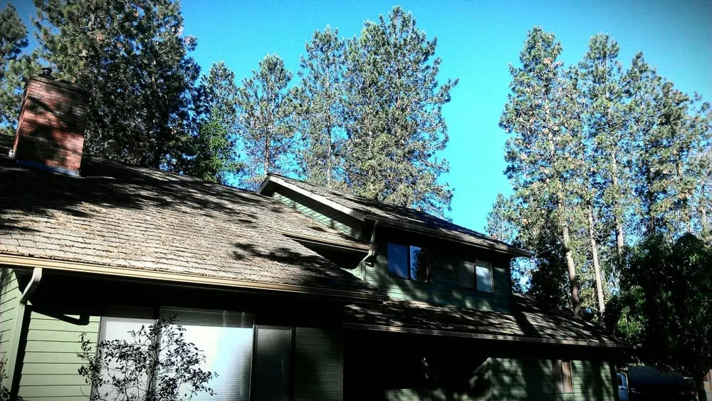 Professional roof repair in Coeur D'alene, ID by C & K Roofing