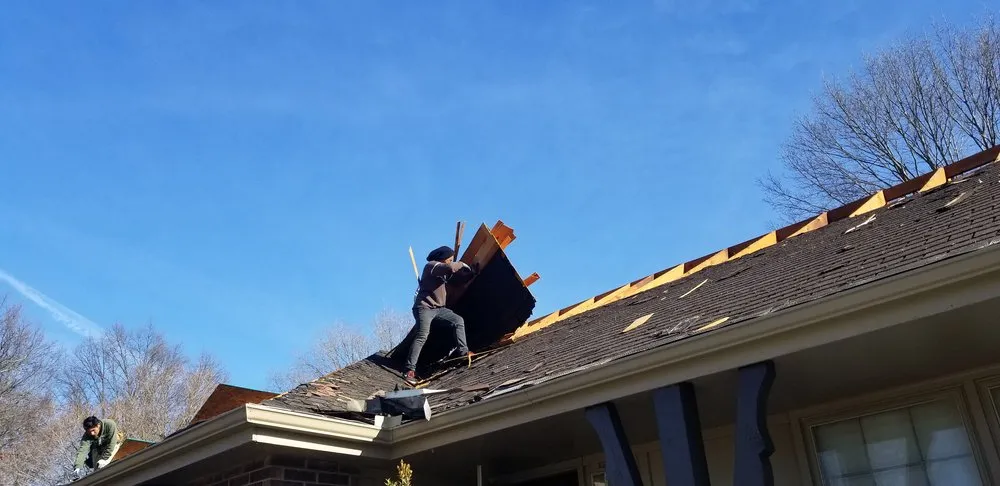 Licensed roof inspection same-day service across Freeman, MO - C & L Service Company
