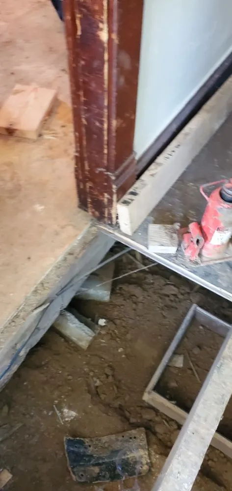 Slide of C & M Construction & Remodeling