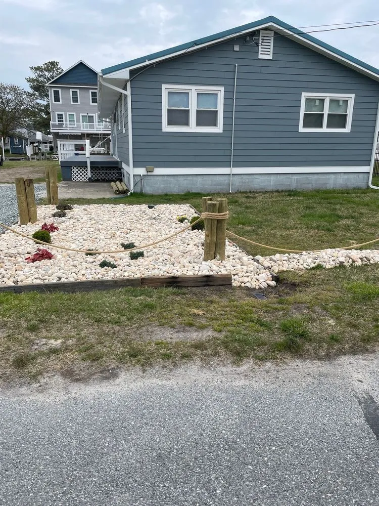 Slide of C & M Roofing & Siding