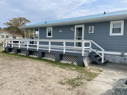 C & M Roofing & Siding