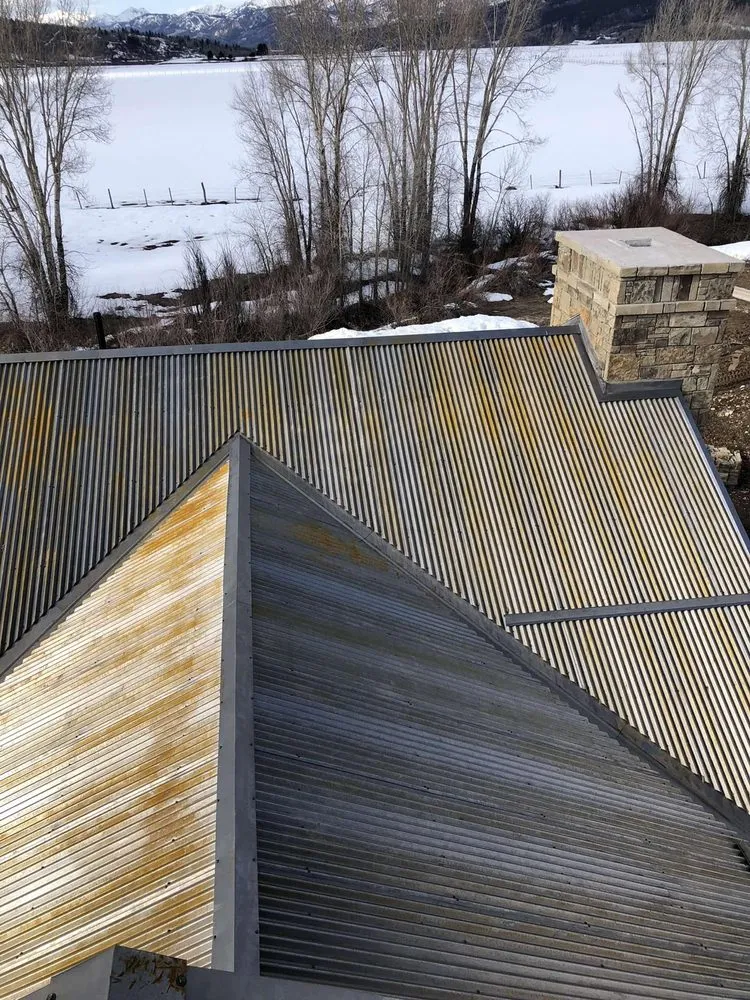 Slide of C & N Roofing