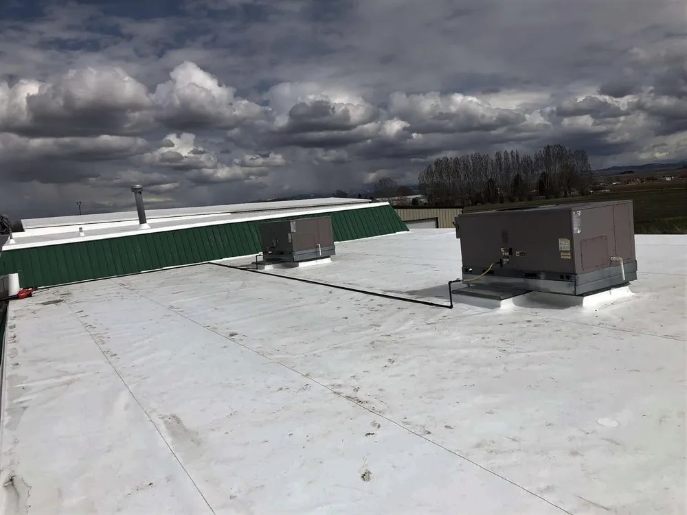 Slide of C & N Roofing