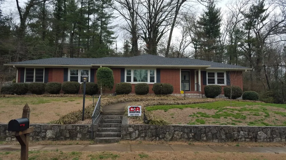 Slide of C & R Roofing