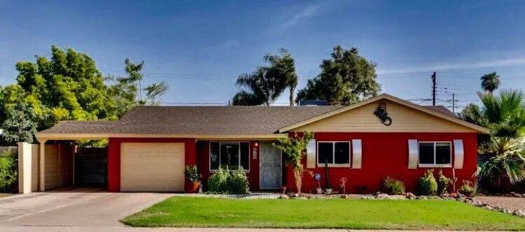 Slide of C & R Roofing