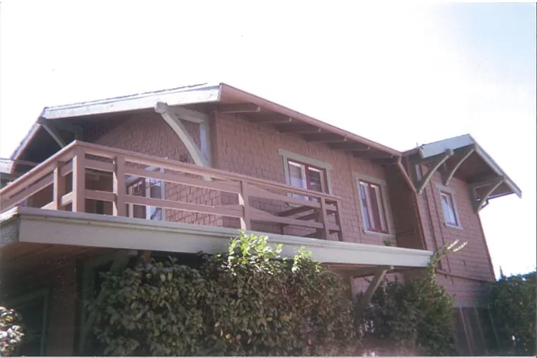 Slide of C B E Roofing