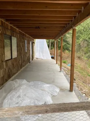 C Bird Construction Logo