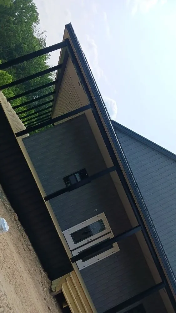 Reliable roof leak repair in Mechanicstown, OH by C D Roofing