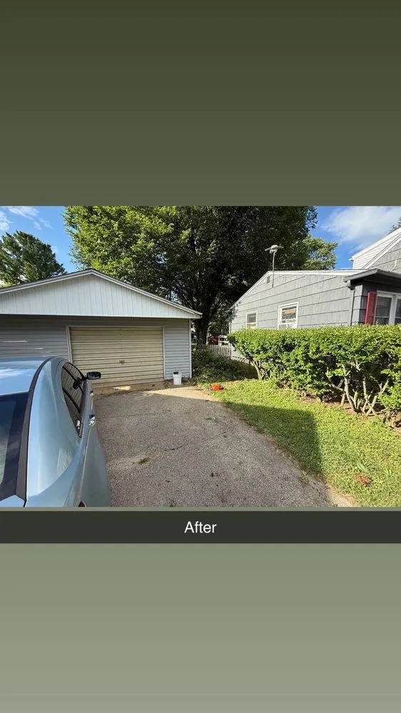 Slide of C M Labor Services