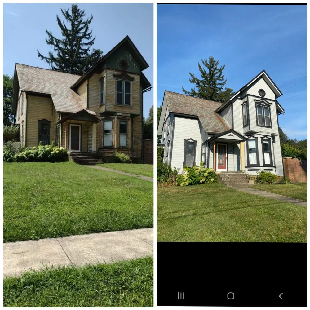 Slide of C N M True Colors