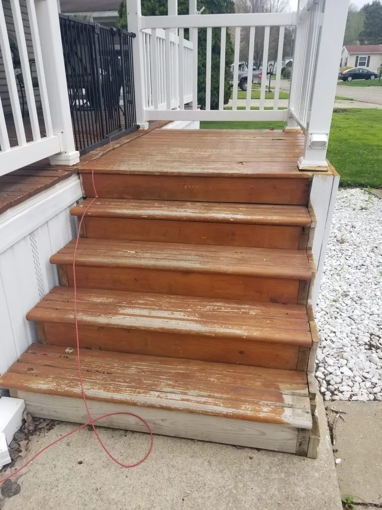 Slide of C N M True Colors