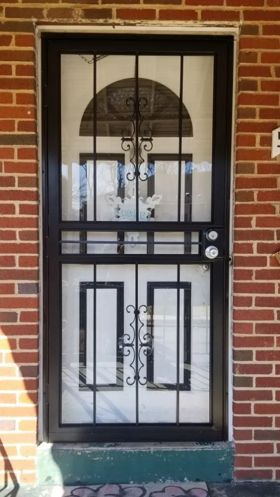 Slide of C T Pratt Construction Services