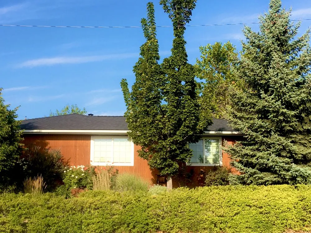 Slide of C T R Roofing