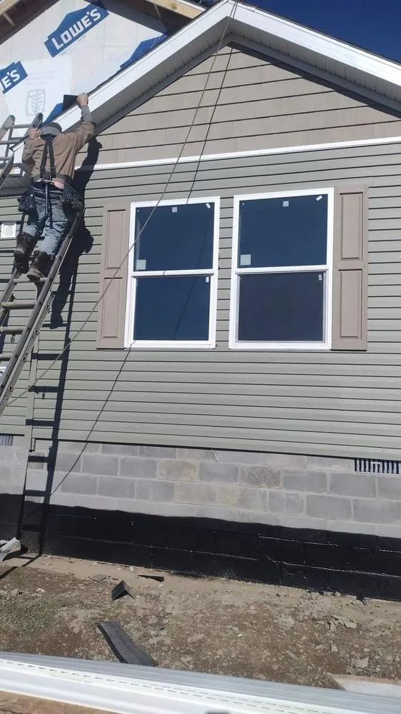 Reliable roof installation for residential properties across Tunnelton, WV - C W Construction