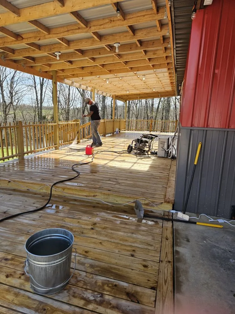 Top-rated roof leak repair in Brighton, MO - Cable Roofing & General Contracting LLC