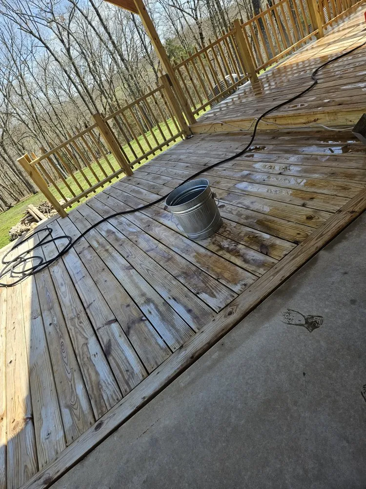 Emergency shingle roofing service in Brighton, MO - Cable Roofing & General Contracting LLC