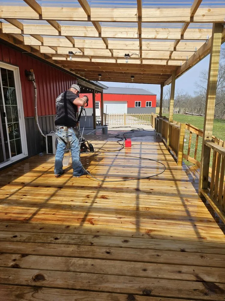 Licensed roof replacement for fast service in Brighton, MO by Cable Roofing & General Contracting LLC
