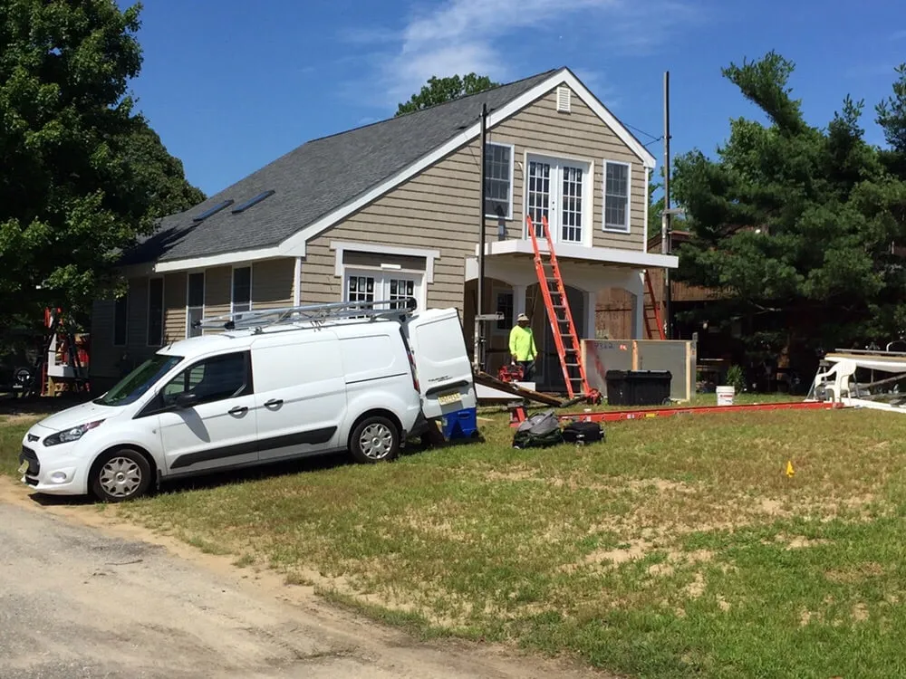 Slide of Cabrera Contracting