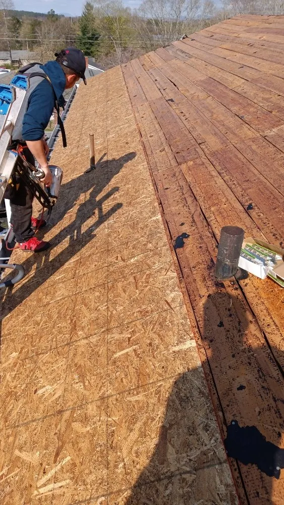 Slide of Caceres Roofing