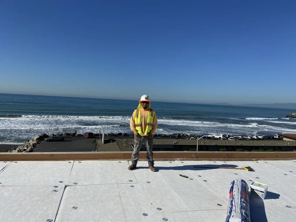 Slide of Cachus Roofing