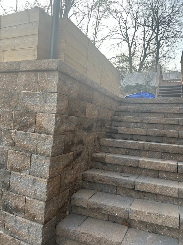 Slide of Caesars construction