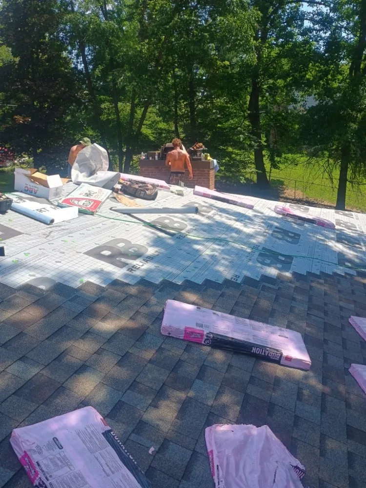 Expert shingle roofing service with free inspection across Davisville, WV - Cain's Construction And Restoration