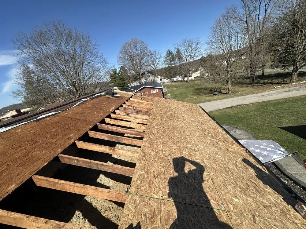 Licensed residential roofing service in Belle Vernon, PA by Cains Contracting