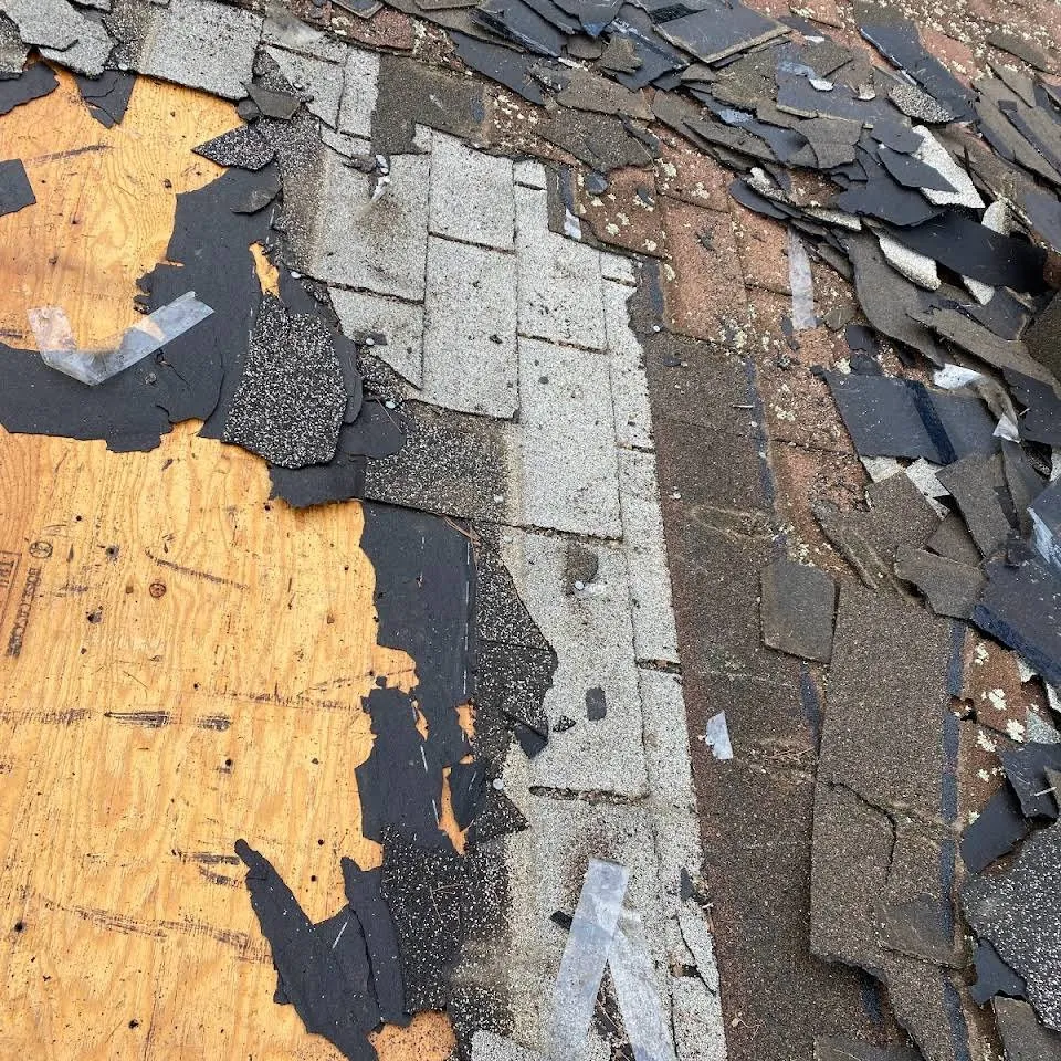 Slide of Caizan Roofing