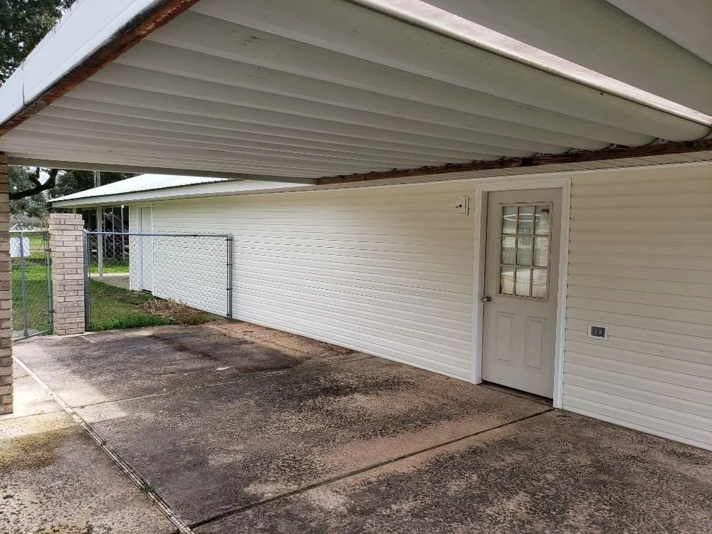 Slide of Cajun Siding & Metal Roofing