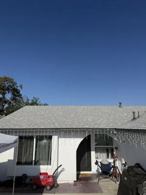 Cal Rooster Roofing Logo